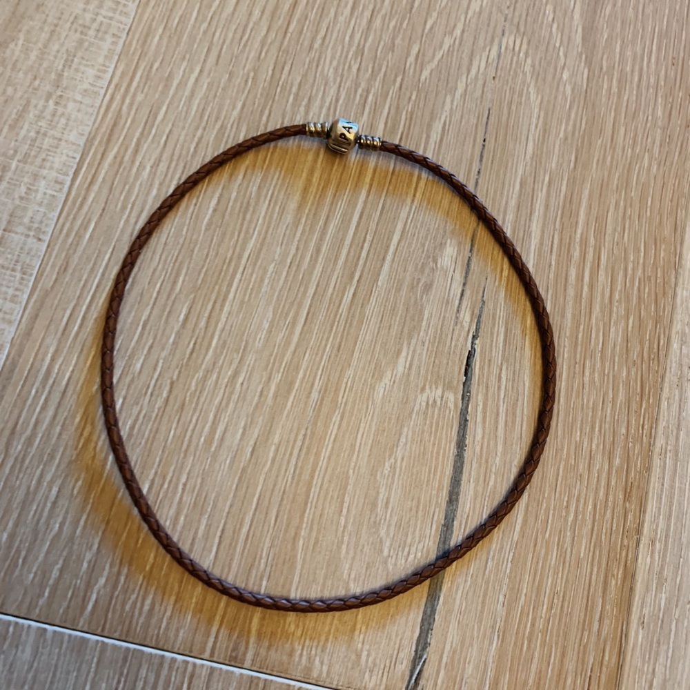 brown leather pandora bracelet